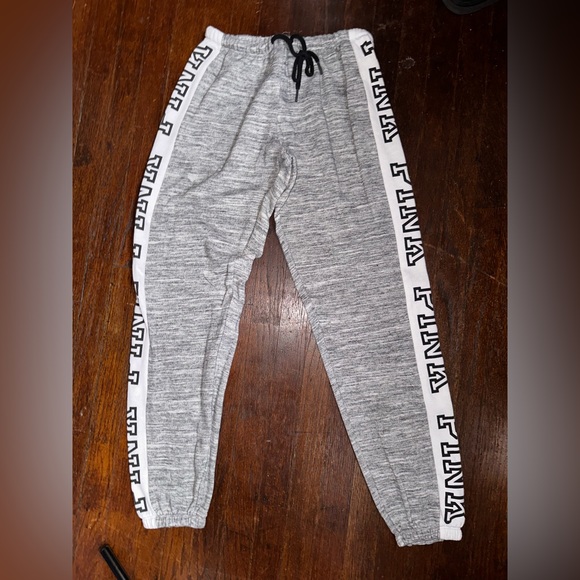 Victoria’s Secret / Pink Sweatsuit set - Picture 2 of 3